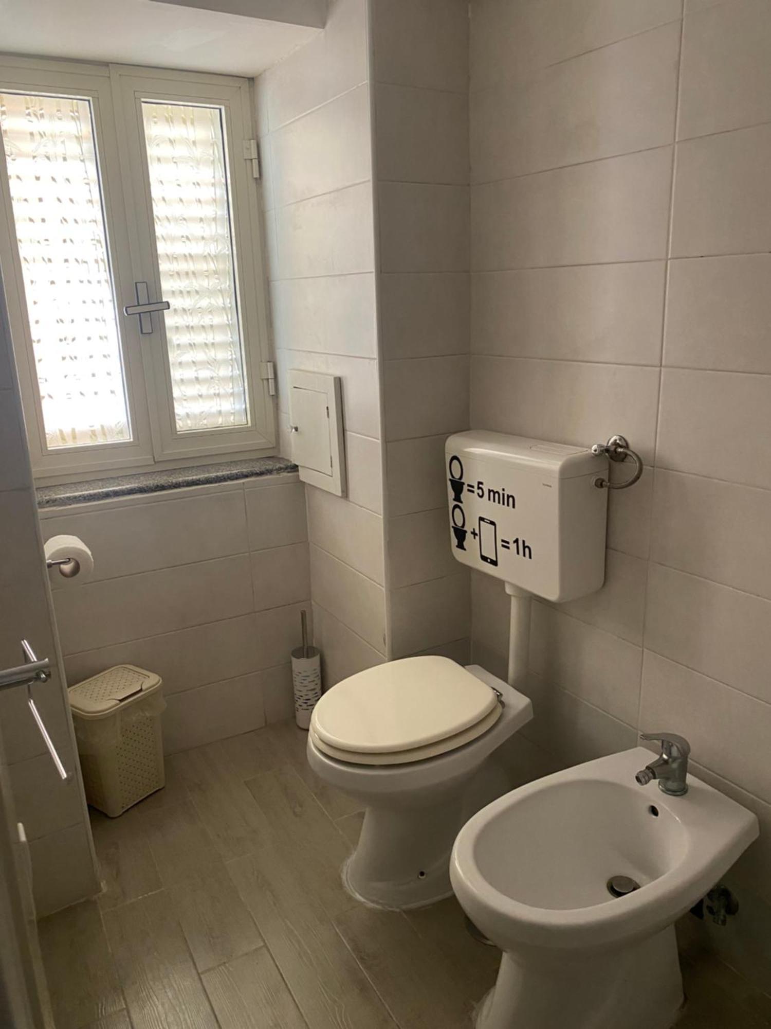Noviello'S Home Наполи Екстериор снимка