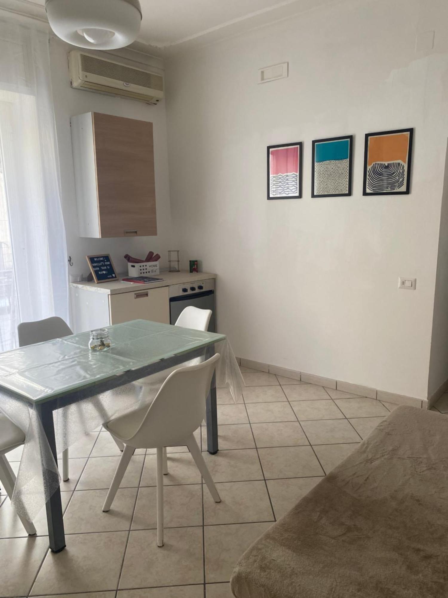 Noviello'S Home Наполи Екстериор снимка